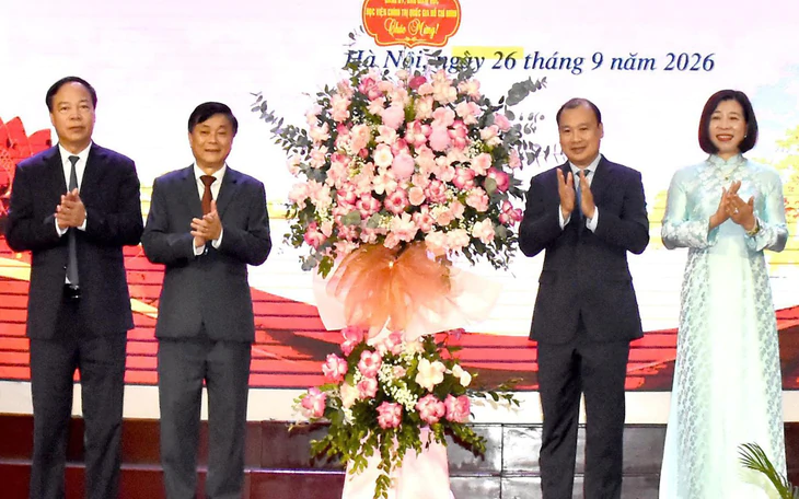 Sinh viên dùng AI để xây dựng kế hoạch truyền thông hoàn hảo, vai trò người thầy thay đổi? - Ảnh 4.
