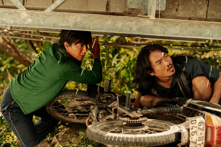 Steven Nguyễn kể chuyện bị bò đá hụt, đóng Trại buôn người nhìn ’bần’ nhất - Ảnh 1.