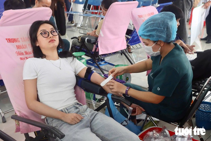 Tân sinh viên TP . HCM trải nghiệm kết nối tại ngày hội chào đón năm học mới 2026 - Ảnh 13.
