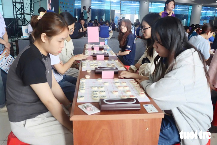 Tân sinh viên TP . HCM trải nghiệm kết nối tại ngày hội chào đón năm học mới 2026 - Ảnh 11.
