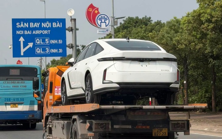 Xe điện đầu tiên của Lexus ở Việt Nam lộ mức 'ăn' điện gấp đôi Porsche Taycan