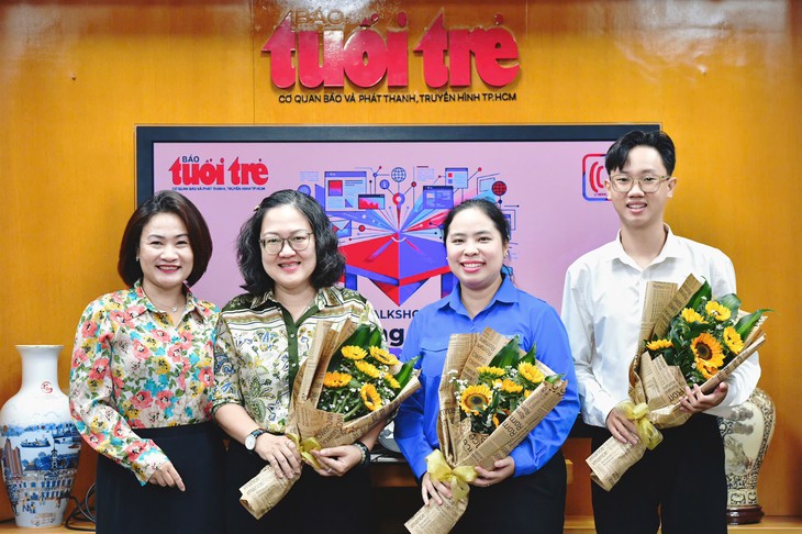 Cấm đoán hay đồng hành: 'Áo giáp' nào bảo vệ trẻ trên mạng xã hội? - Ảnh 1.