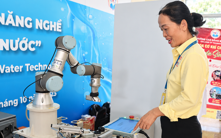 Sinh viên thi phát triển UAV phục vụ an ninh công cộng, cứu hộ lũ lụt - Ảnh 2.