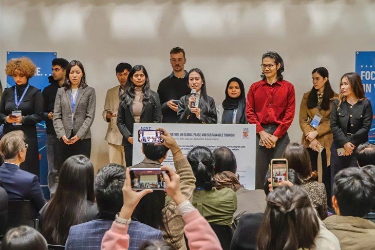 Youth Leader Hải Anh mang xẩm đến SSEAYP 2026 - Ảnh 3.