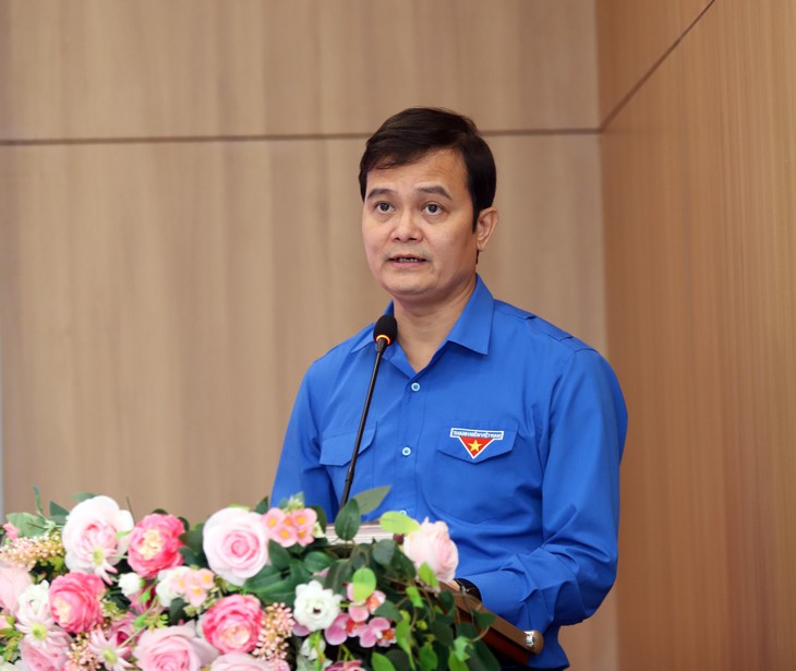 Khắc phục ngay việc làm tình nguyện để chụp ảnh, check-in, 'phông bạt' - Ảnh 1.