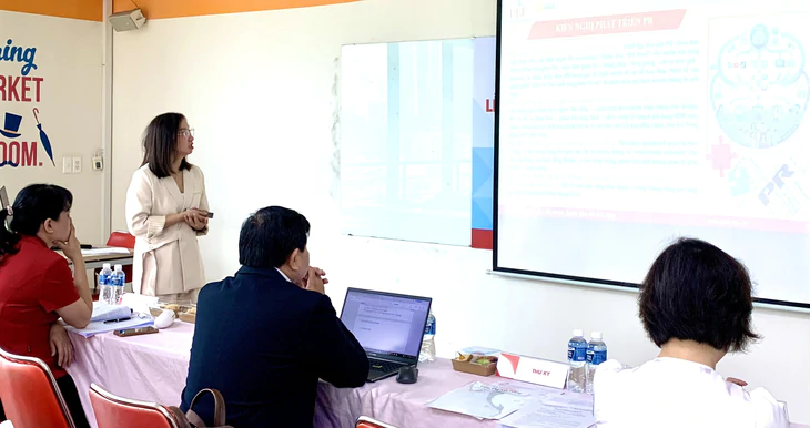 Bộ GD-ĐT đề xuất không được làm việc toàn thời gian khi học thạc sĩ chính quy - Ảnh 2.
