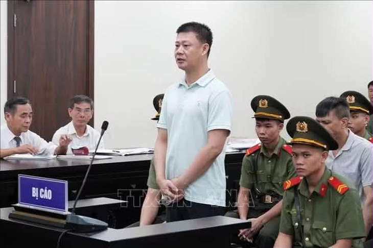 Vụ cựu phó bí thư Tỉnh Đoàn Yên Bái: Nguyên bí thư Tỉnh ủy Đỗ Đức Duy từng trao đổi thông tin vụ án với Đinh Tiến Hùng - Ảnh 1.