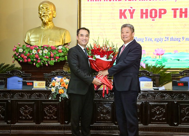 Phó giám đốc Đại học quốc gia Hà Nội được bầu giữ chức Phó chủ tịch UBND tỉnh Hưng Yên - Ảnh 2.