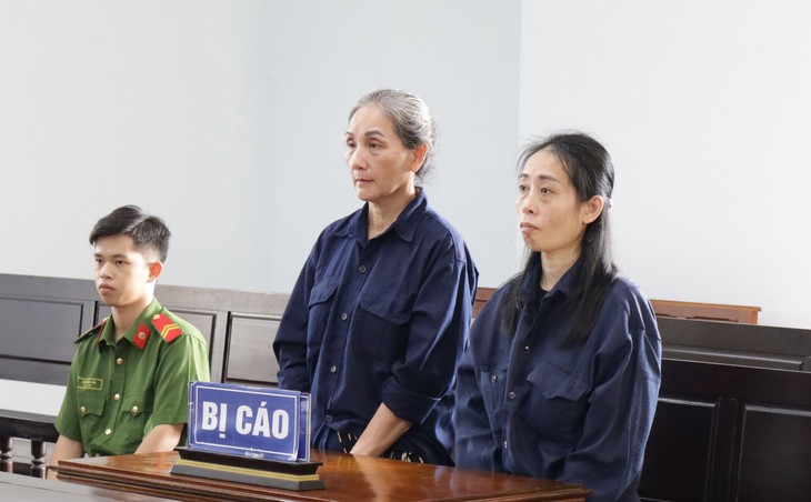 Đưa phụ nữ, trẻ em sang Trung Quốc lấy chồng, lao động, 2 phụ nữ bị phạt 35 năm tù - Ảnh 1.