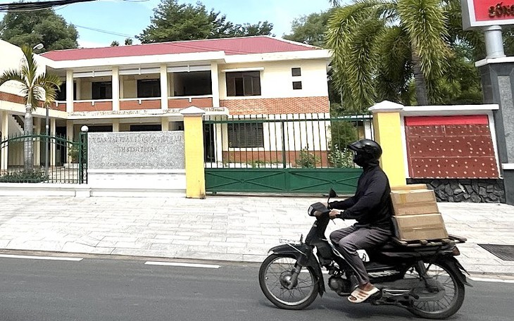 Nhiều trụ sở dôi dư ở Quảng Trị được thuê, giá bất ngờ chỉ 40 triệu/tháng tòa nhà 4 tầng mặt tiền - Ảnh 4.
