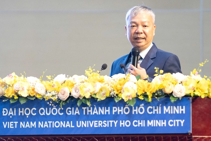 TS Nguyễn Quốc Chính được bổ nhiệm làm Hiệu trưởng Trường ĐH Quốc tế - Ảnh 1.