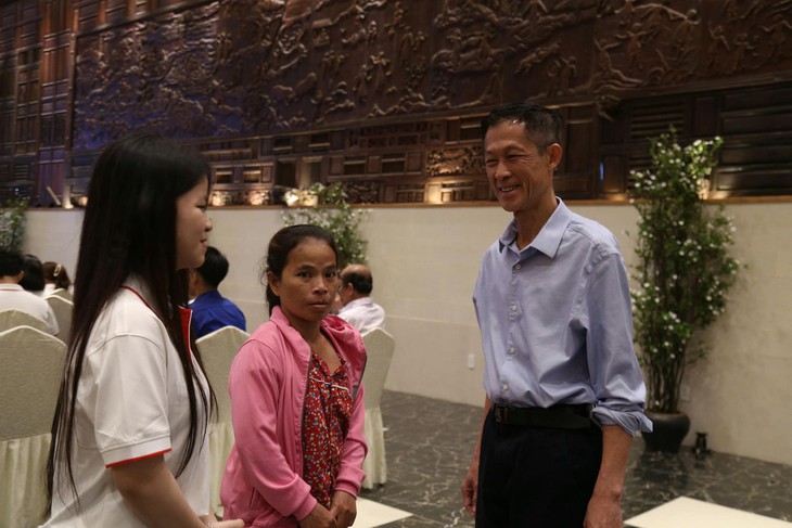 Đại học Duy Tân tặng gần như toàn bộ học phí cho một sinh viên nghèo Đà Nẵng - Ảnh 3.