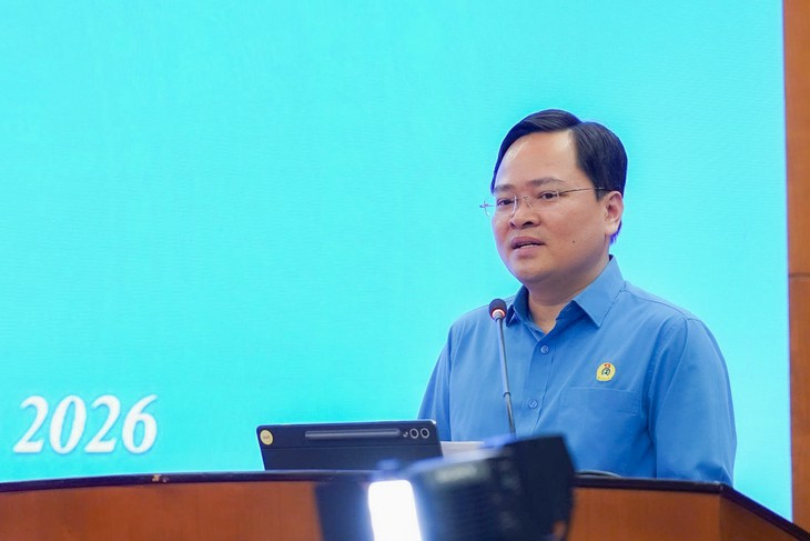 Công đoàn Việt Nam bàn giải pháp tăng phúc lợi cho người lao động - Ảnh 1.