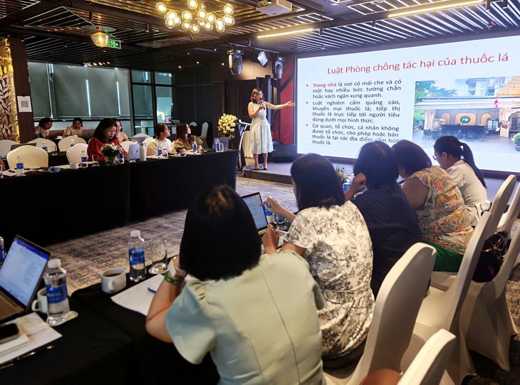 Đề xuất ‘quét’ cửa hàng trực tuyến, ngăn tận gốc thuốc lá điện tử - Ảnh 1.