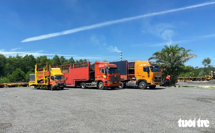 Cho tự chọn quốc lộ hay cao tốc, doanh nghiệp vẫn 'đỏ mắt' tìm tài xế - Ảnh 2.