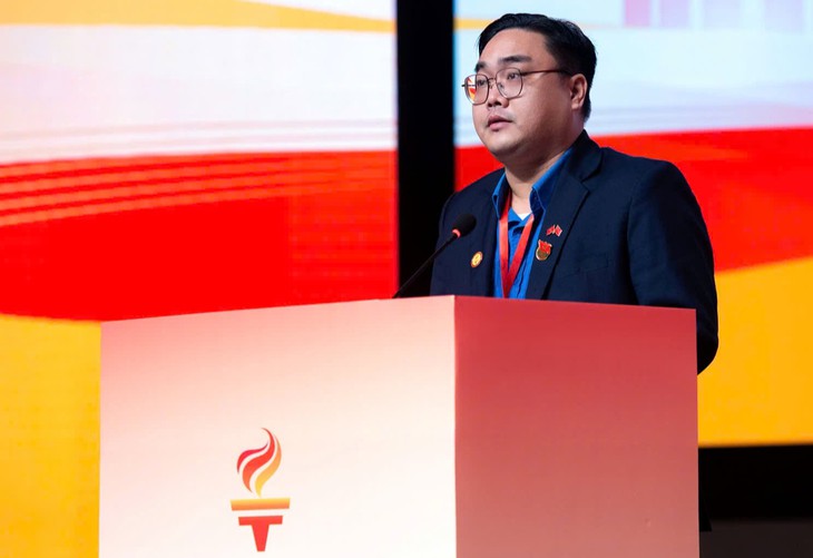 Thế hệ trẻ Việt Nam nối tiếp sự nghiệp hợp tác Việt - Trung tại Học viện Cán bộ Hồng Nham - Ảnh 1.