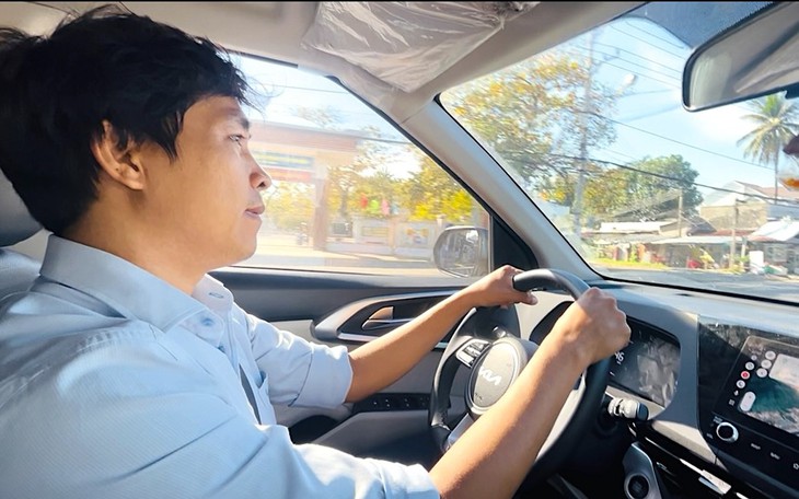 Nỗi lo bị phạt vi phạm khoảng cách trên cao tốc là tâm lý rất lớn khiến tài xế chọn quốc lộ - Ảnh 2.