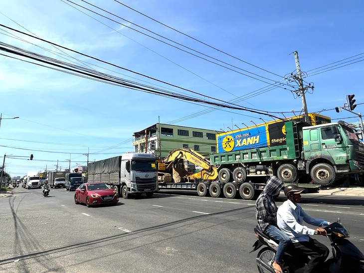 Khắc phục điểm đen về tai nạn giao thông ở ngã 3 Mỹ Ca - Ảnh 1.
