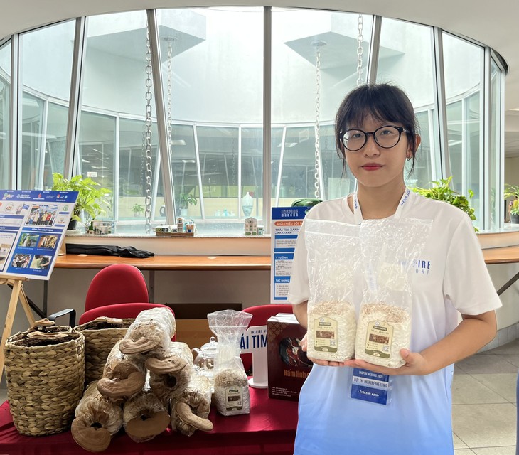 Đưa AI vào ‘dịch thuật’ nguồn gốc giống nấm linh chi - Ảnh 3.