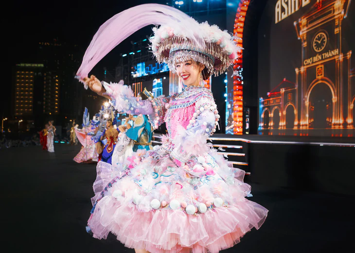 Bảo Ngọc tiếp tục được Sash Factor đánh giá cao trước chung kết Miss World - Ảnh 1.