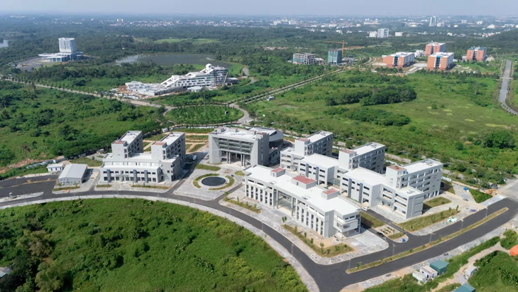 Trường đại học Công nghệ sẽ đưa toàn bộ sinh viên lên Hòa Lạc học vào năm 2029 - Ảnh 1.