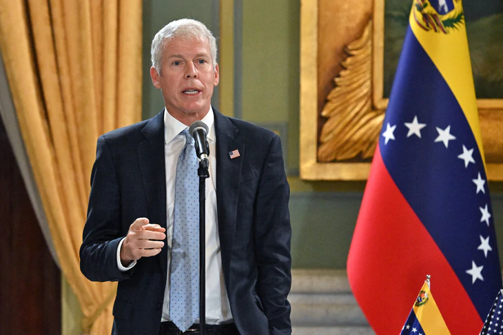 Mỹ lên tiếng về cáo buộc ‘đánh cắp dầu mỏ Venezuela’ - Ảnh 1.