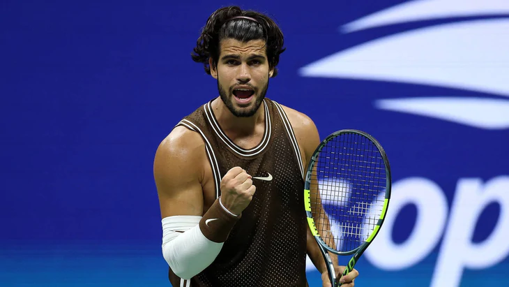 Alcaraz thua set đầu tiên tại US Open 2026 - Ảnh 1.