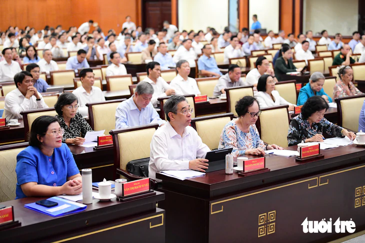 Bí thư Trần Lưu Quang chủ trì hội nghị học tập nghị quyết, chỉ thị của Bộ Chính trị tại đầu cầu TP.HCM - Ảnh 3.