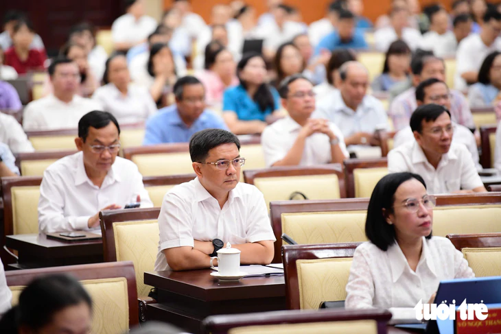 Bí thư Trần Lưu Quang chủ trì hội nghị học tập nghị quyết, chỉ thị của Bộ Chính trị tại đầu cầu TP.HCM - Ảnh 5.