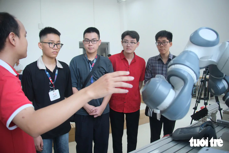 Trường đại học Công nghệ sẽ đưa toàn bộ sinh viên lên Hòa Lạc học vào năm 2029 - Ảnh 5.