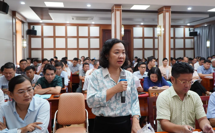 Giám đốc Sở NNMT Nguyễn Toàn Thắng: 'Giải quyết tách thửa, không chờ hướng dẫn lối đi, hạ tầng" - Ảnh 3.