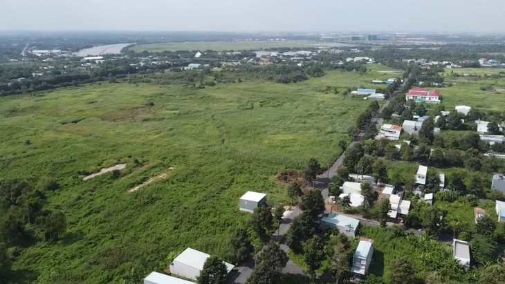 Nghiên cứu điều chỉnh hướng tuyến đường Long An - Tân Ninh đoạn qua đất đang thi hành án vụ Trương Mỹ Lan - Ảnh 1.