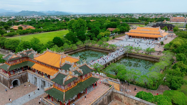 Từ Đại Nội về đêm đến giấc mơ biến Huế thành phim trường - Ảnh 4.