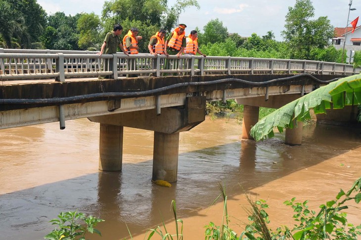 Lũ lại tràn về, khu dân cư cạnh cao tốc ở Đồng Nai thấp thỏm đón trận ngập thứ 3 - Ảnh 6.