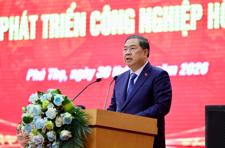 Phó Thủ tướng Thường trực: Không có quốc gia nào trở thành nước công nghiệp phát triển chỉ bằng lắp ráp - Ảnh 1.