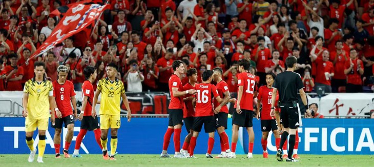Đánh bại 10 người Brunei, Hong Kong gặp Campuchia ở chung kết FIFA ASEAN Cup 2026 - Ảnh 1.