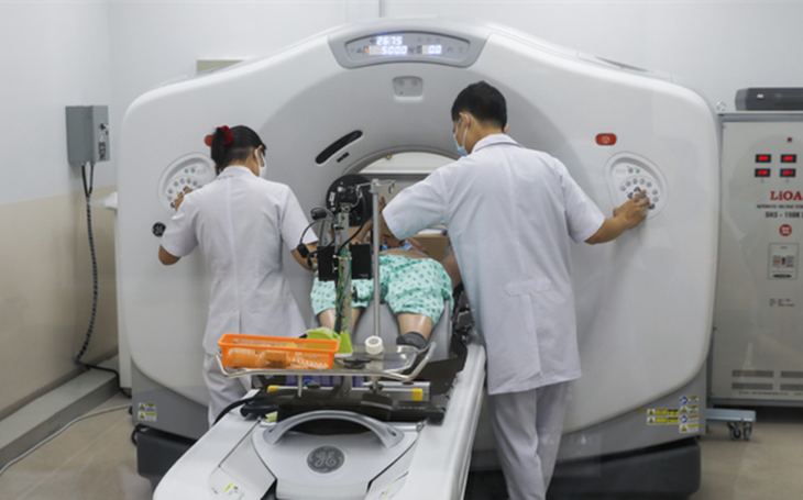 Máy PET/CT có ở phía Nam, sao người bệnh vẫn phải ra Hà Nội? - Ảnh 3.