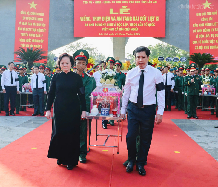 Cha tôi đã được trở về quê nhà, được nằm giữa vòng tay yêu thương của gia đình, quê hương - Ảnh 5.
