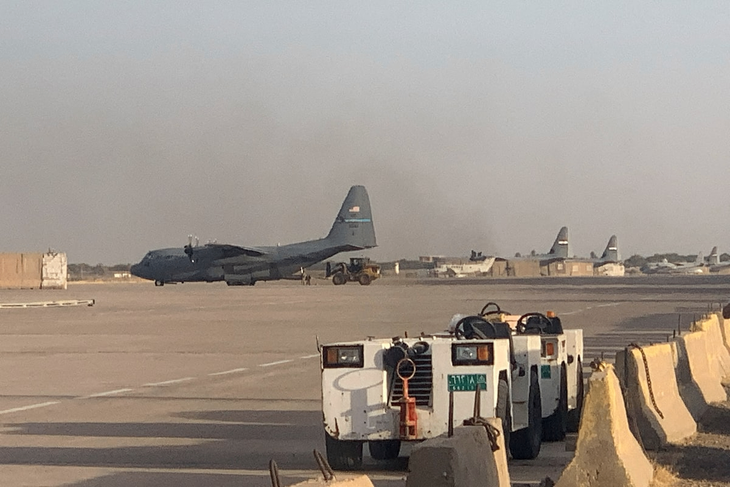 Mỹ rút quân khỏi Iraq: Mở ván cờ quyền lực mới và mối nguy IS hồi sinh - Ảnh 1.