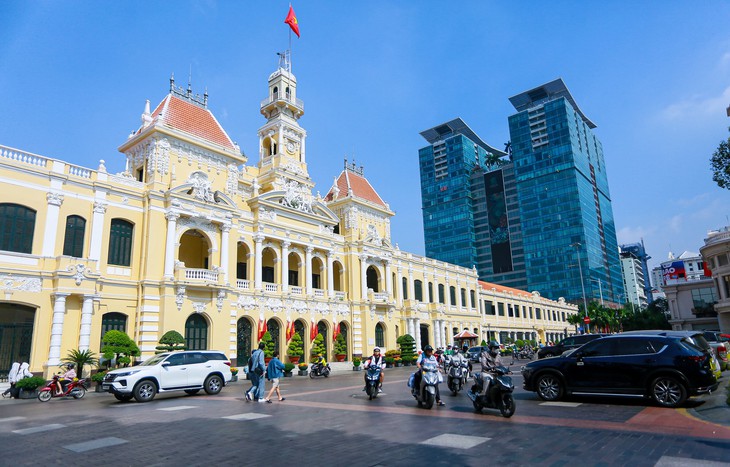 Tin tức sáng 1-10: Bất ngờ, lãi suất liên ngân hàng qua đêm xuống sát 0% - Ảnh 4.