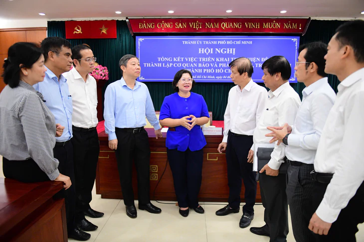 Phó Bí thư Văn Thị Bạch Tuyết: - Ảnh 1.