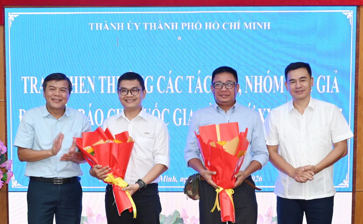 Thành uỷ TP.HCM gợi ý 5 nội dung nâng chất lượng tác phẩm báo chí thành phố - Ảnh 2.