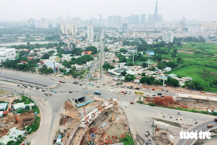 Toàn cảnh dải đất 22.000m2 mặt bằng gây nghẽn nút giao An Phú và đường Lương Định Của - Ảnh 3.