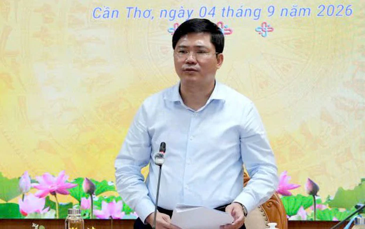 Bí thư Cần Thơ: 'Có tình trạng cán bộ việc gì dễ thì làm, việc khó thì không làm hoặc làm không đến nơi đến chốn' - Ảnh 4.