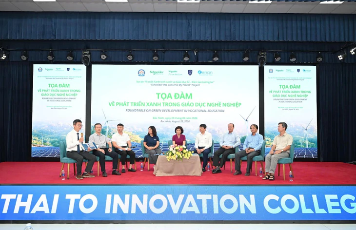 Trường nghề đưa kỹ năng xanh vào xưởng, kéo doanh nghiệp vào lớp học - Ảnh 4.