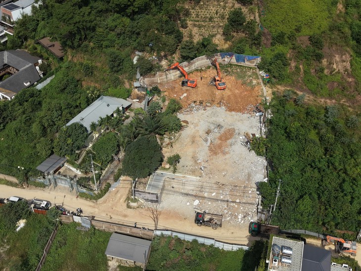 Hà Nội cưỡng chế phá dỡ villa , homestay sai phép tại rừng phòng hộ năm 2026 - Ảnh 1.