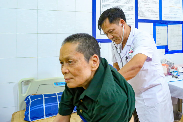 Tăng trợ cấp người có công, thêm chính sách với giám định ADN liệt sĩ - Ảnh 2.