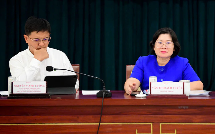 Phó Bí thư Văn Thị Bạch Tuyết: Luật Phát triển đô thị mở cơ hội gỡ điểm nghẽn thể chế cho báo chí TP.HCM - Ảnh 5.