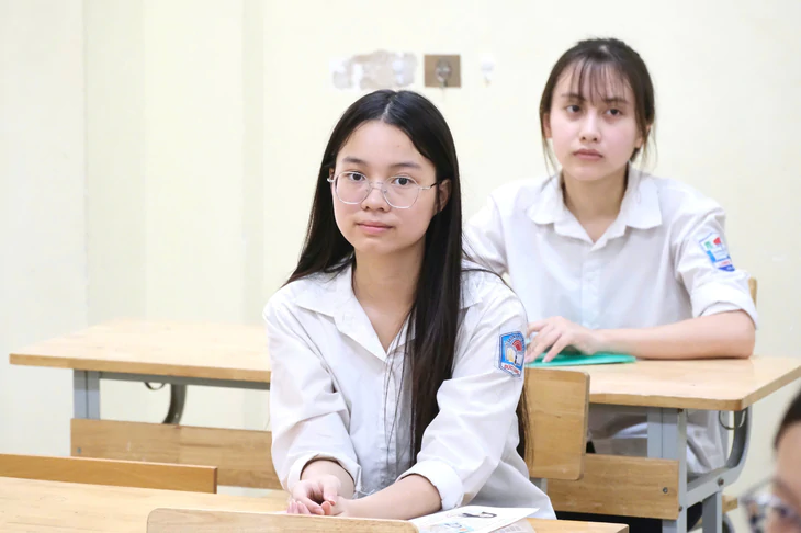 Bộ Giáo dục: Không tổ chức thi học sinh giỏi, giáo viên dạy giỏi cấp trường, xã để lấy thành tích - Ảnh 1.