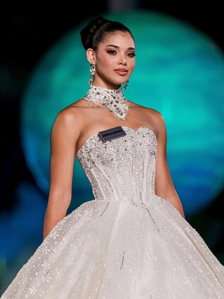 Nhan sắc đời thường của tân Miss World 2026 Joheirry Mola - Ảnh 22.